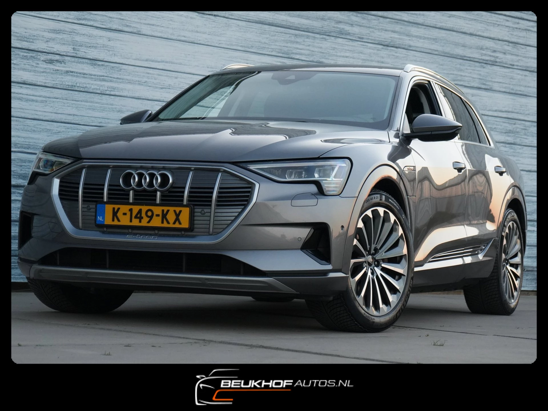 Hoofdafbeelding Audi e-tron