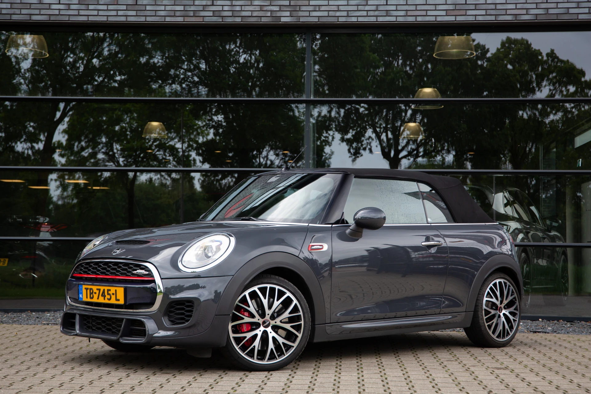 Hoofdafbeelding MINI Cooper Cabrio