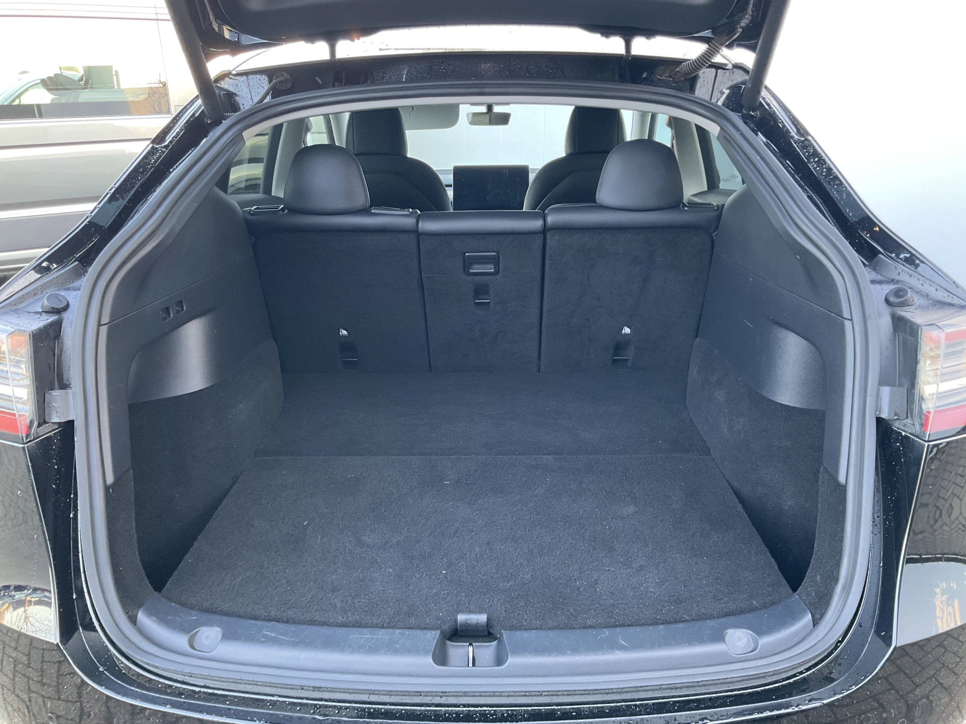 Hoofdafbeelding Tesla Model Y