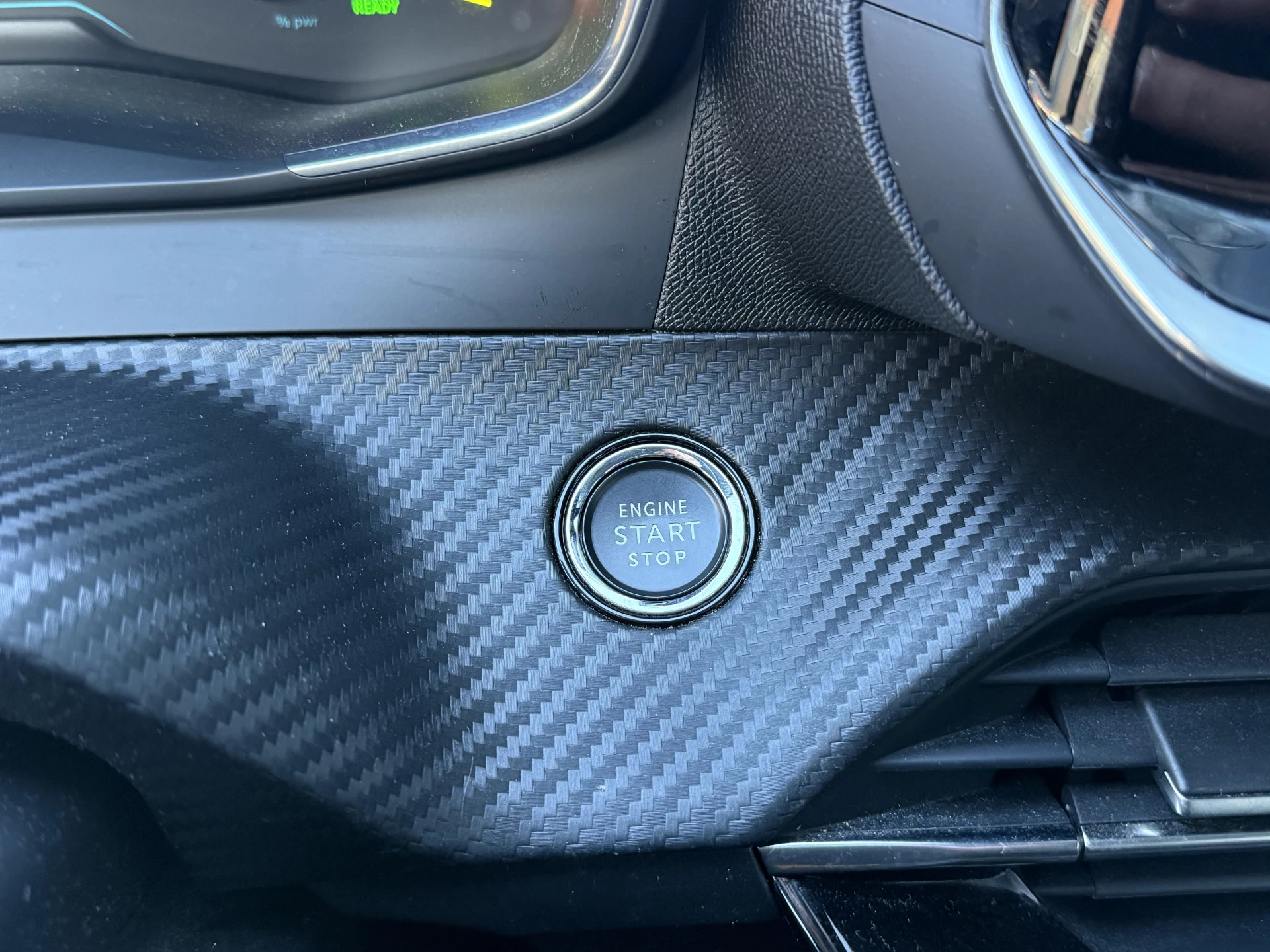 Hoofdafbeelding Peugeot e-208