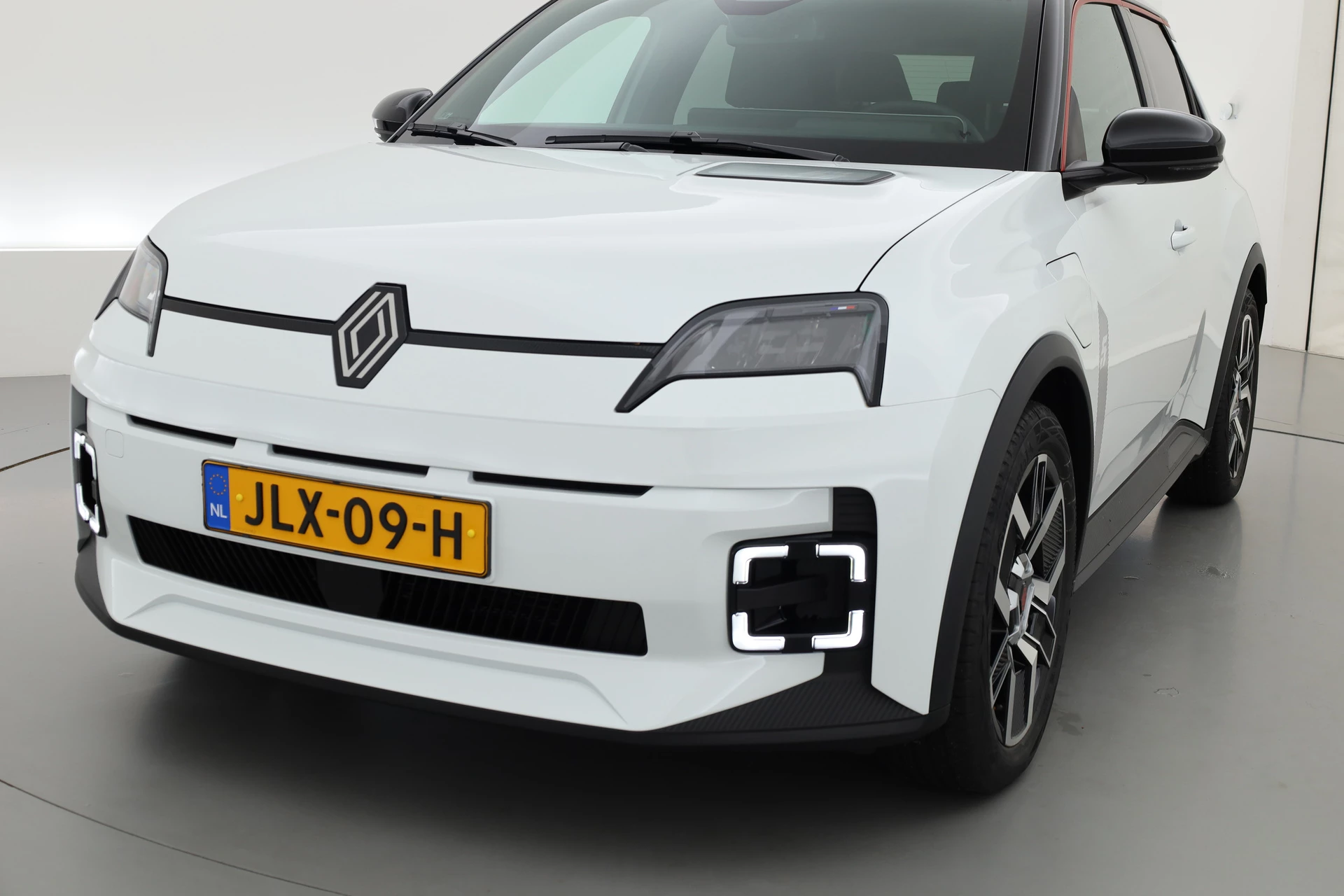 Hoofdafbeelding Renault 5