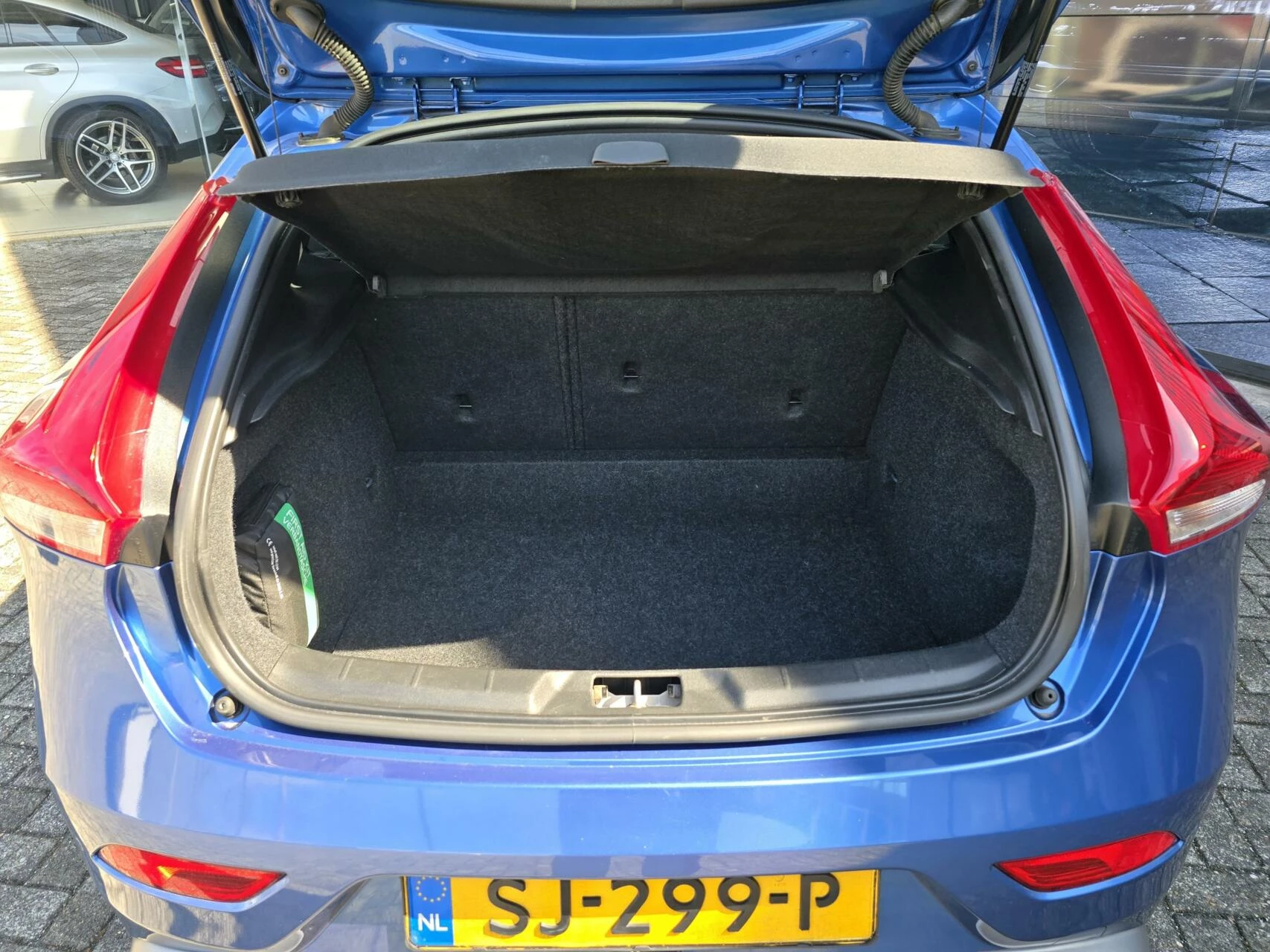 Hoofdafbeelding Volvo V40