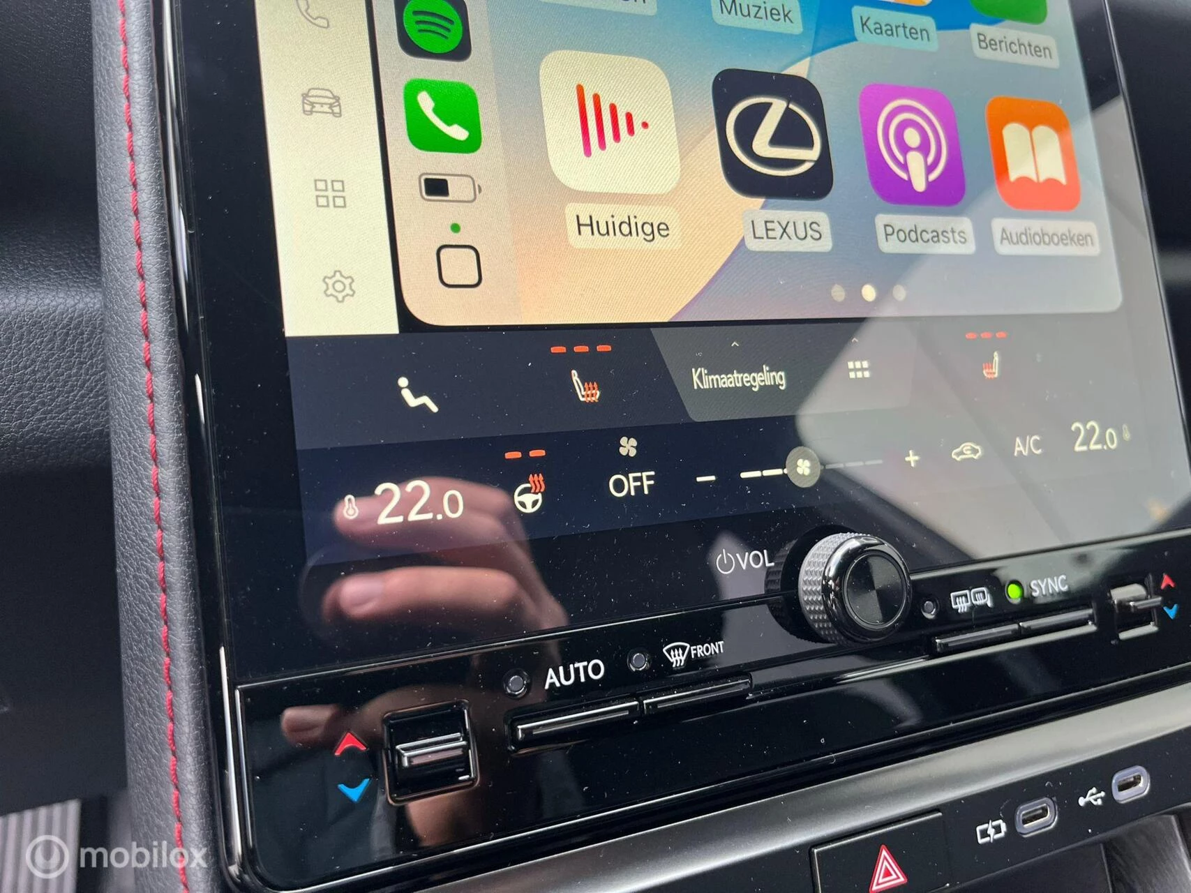 Hoofdafbeelding Lexus LBX