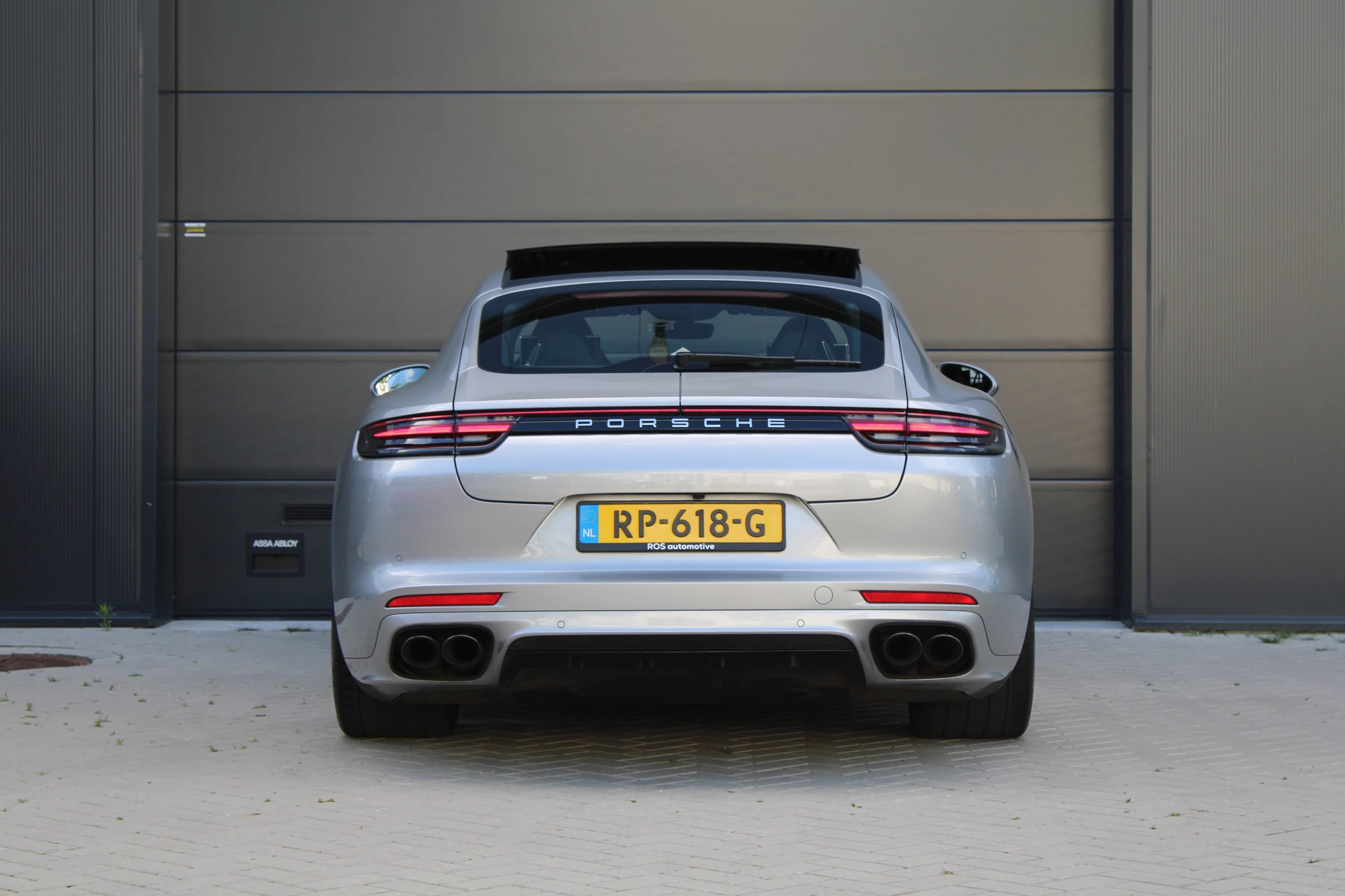 Hoofdafbeelding Porsche Panamera