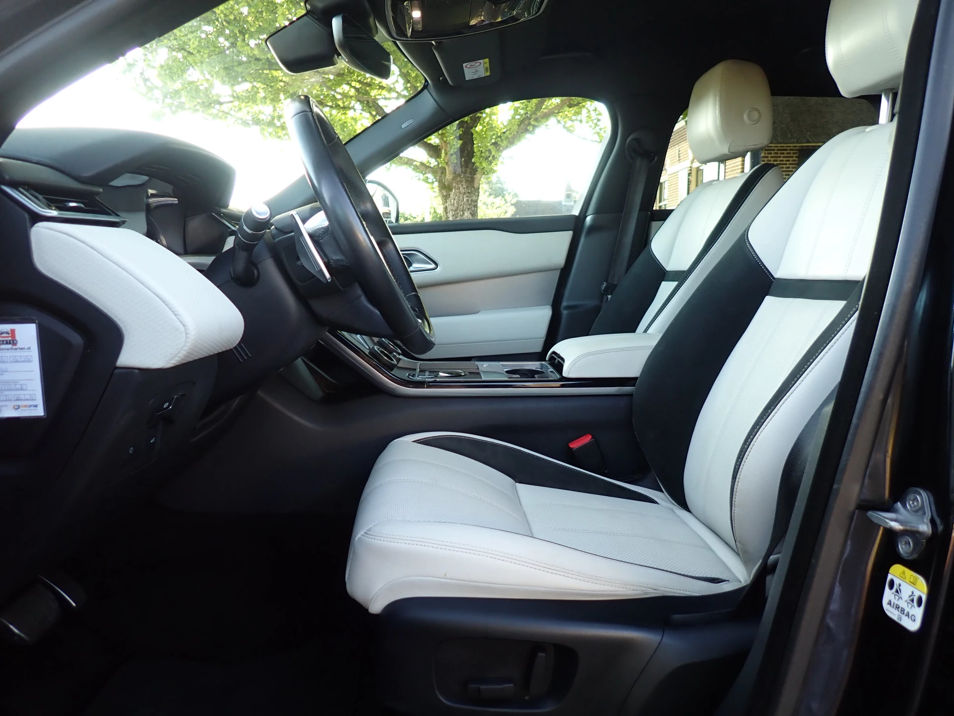 Hoofdafbeelding Land Rover Range Rover Velar