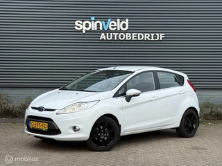 Ford Fiesta 1.25 Titanium - Stoelverwarming - Climate -