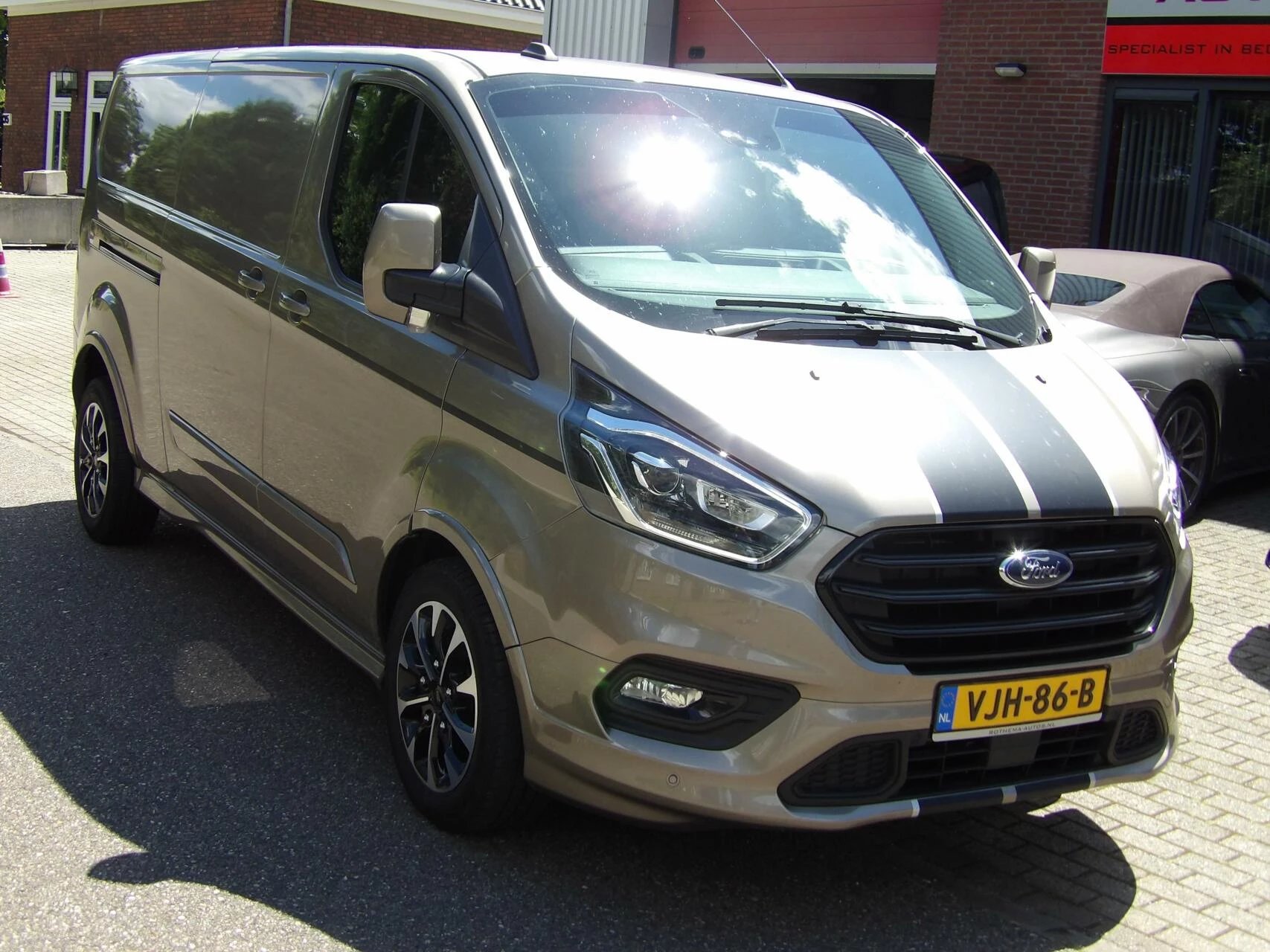 Hoofdafbeelding Ford Transit Custom