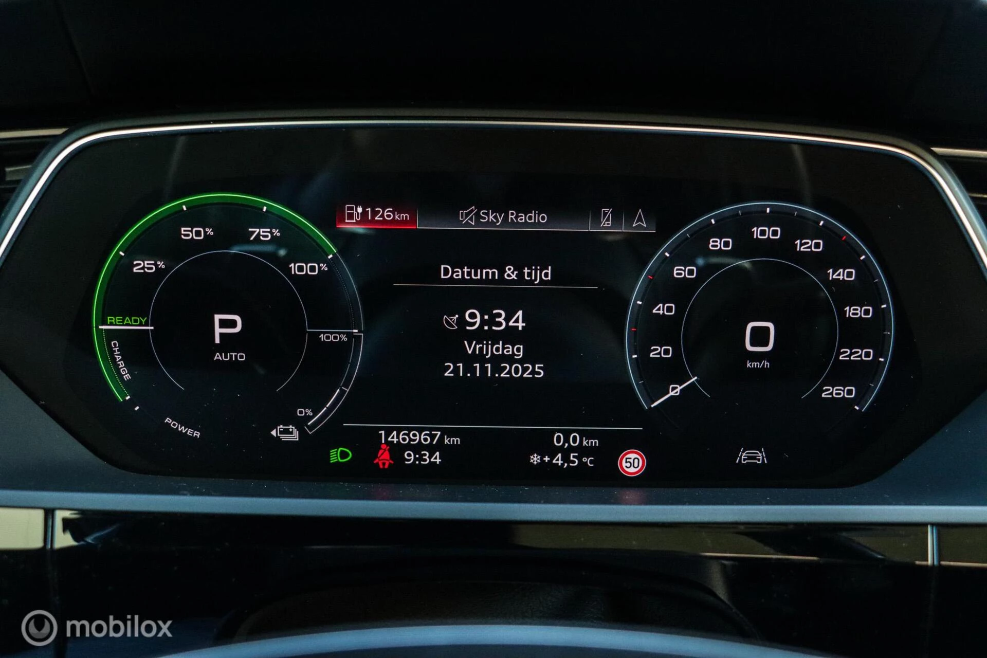 Hoofdafbeelding Audi e-tron