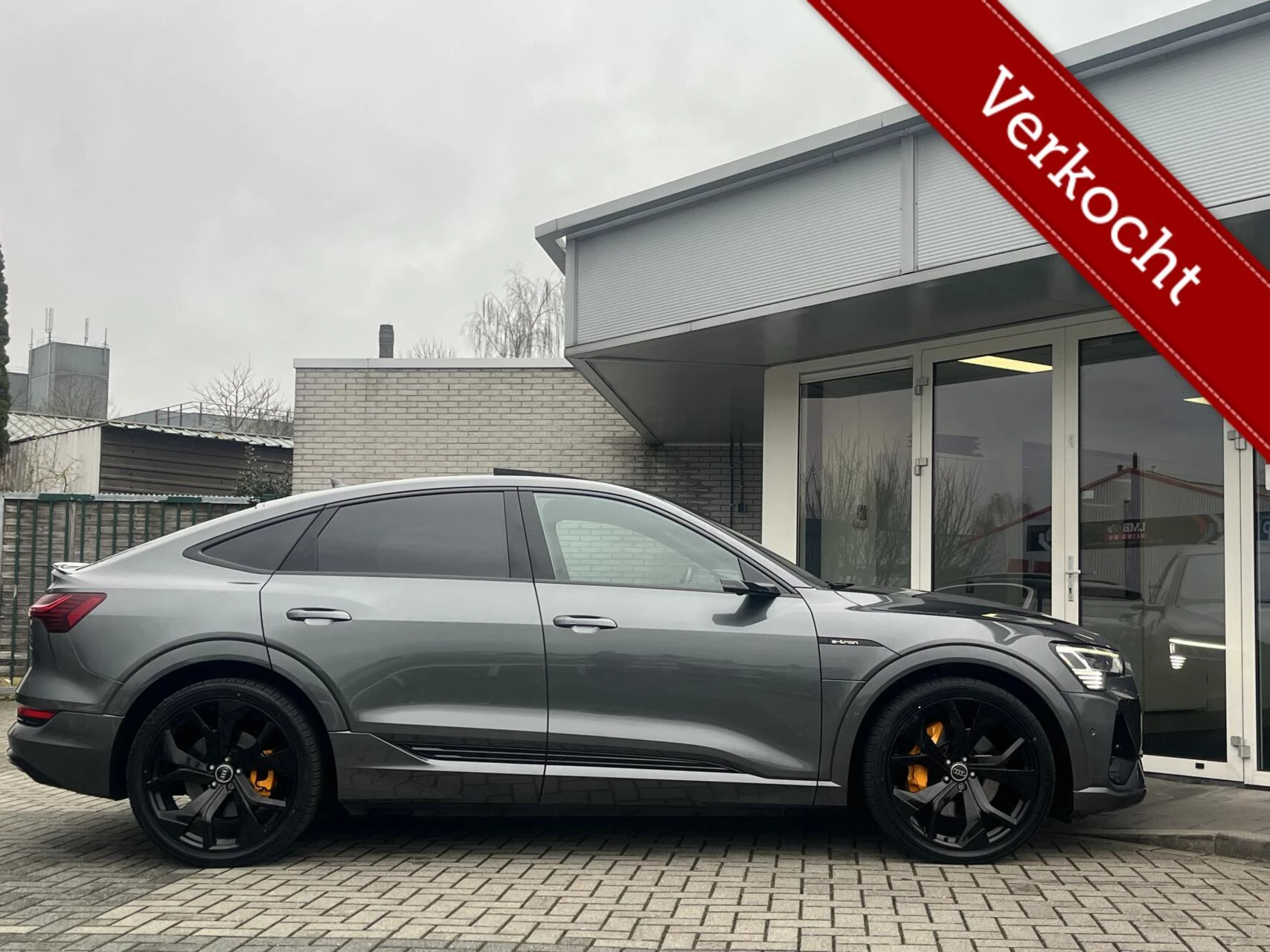 Hoofdafbeelding Audi e-tron