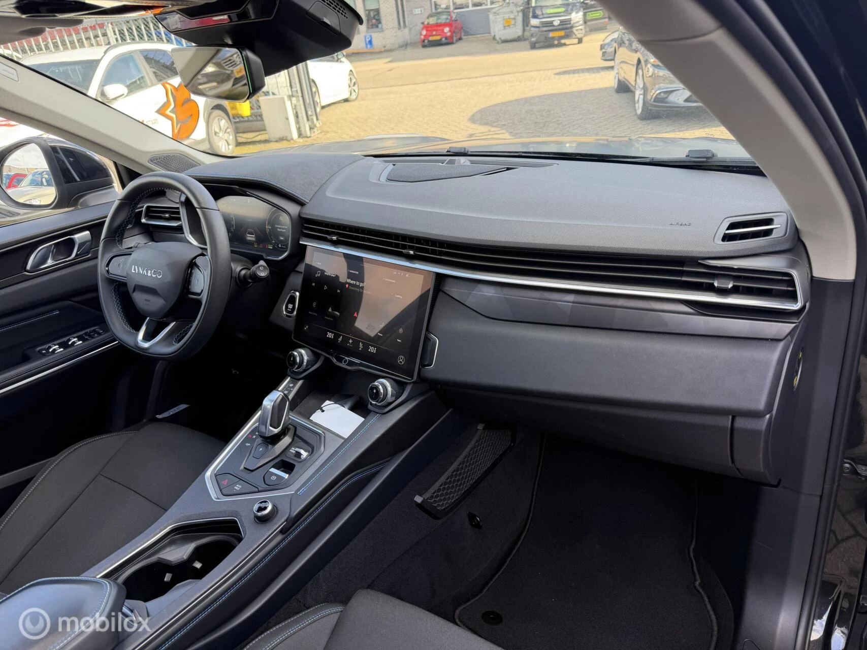 Hoofdafbeelding Lynk & Co 01