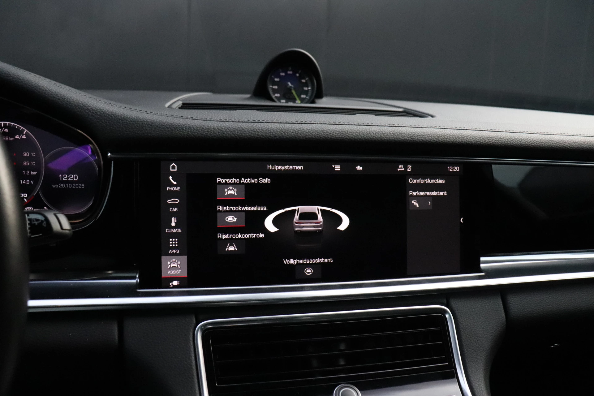 Hoofdafbeelding Porsche Panamera