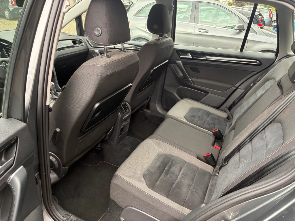Hoofdafbeelding Volkswagen Golf Sportsvan