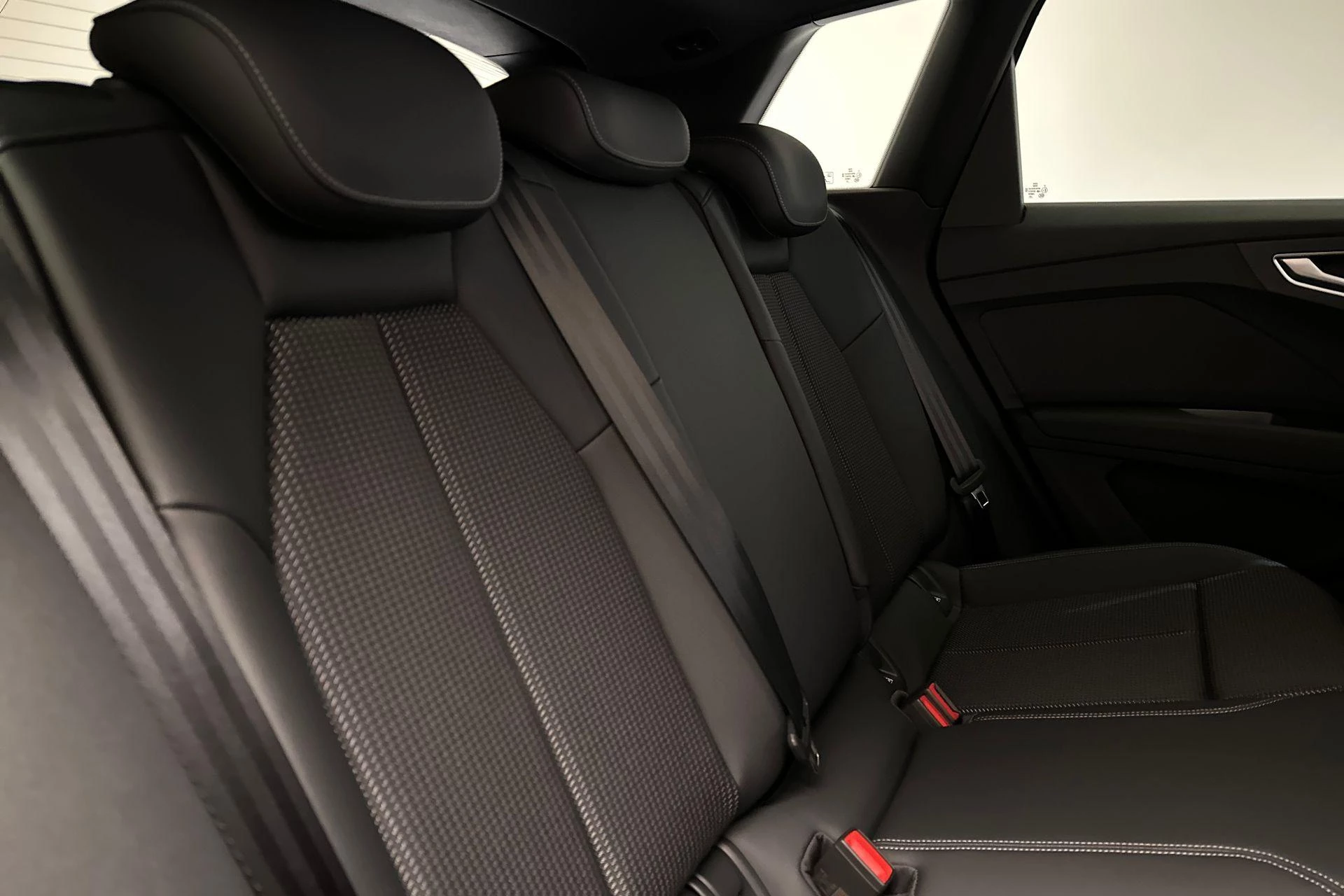 Hoofdafbeelding Audi Q4 e-tron