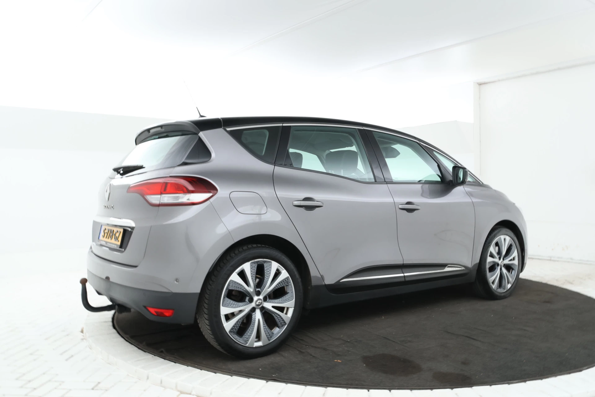 Hoofdafbeelding Renault Scénic