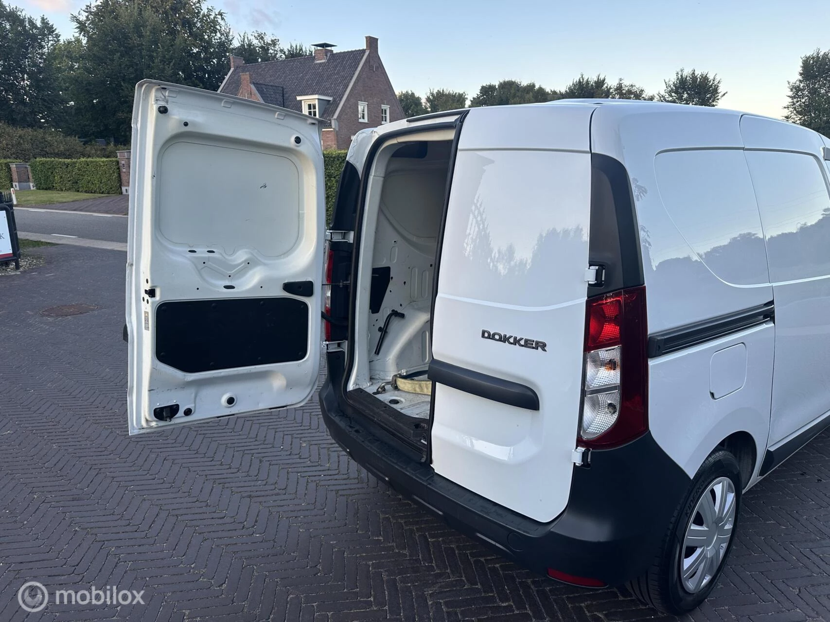 Hoofdafbeelding Dacia Dokker