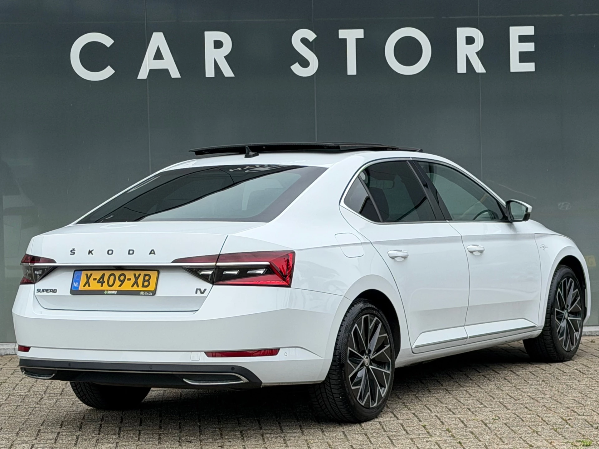 Hoofdafbeelding Škoda Superb