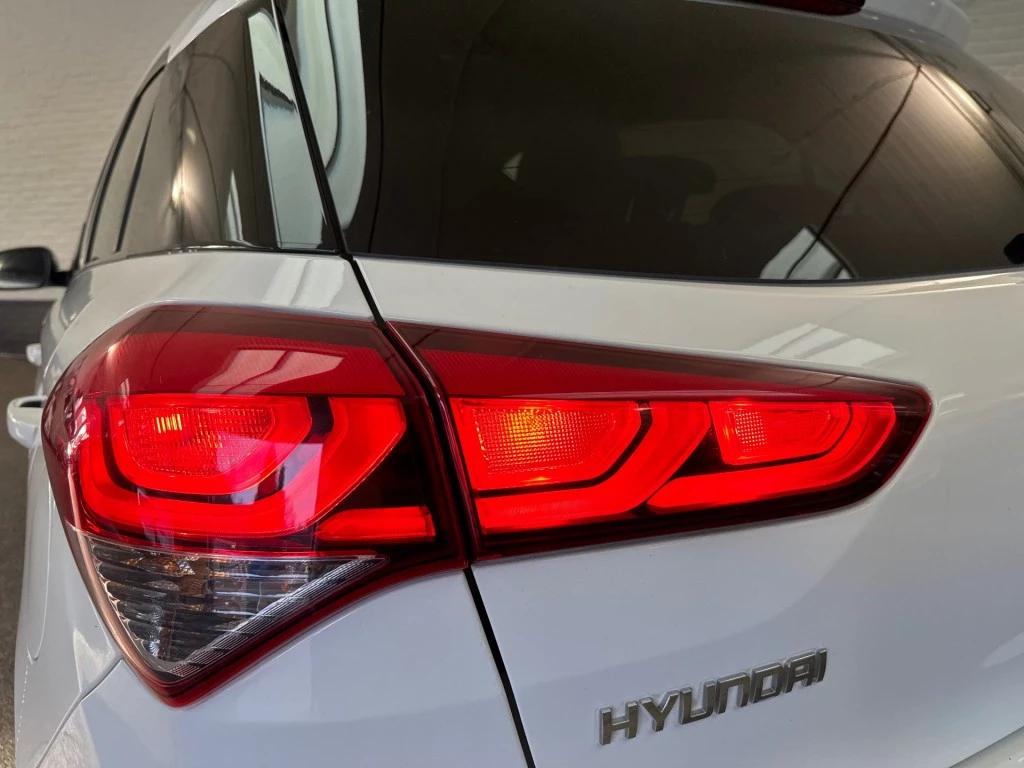 Hoofdafbeelding Hyundai i20