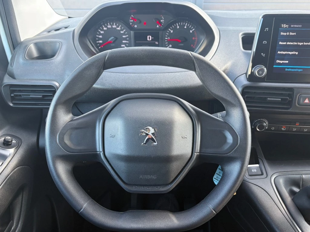 Hoofdafbeelding Peugeot Partner