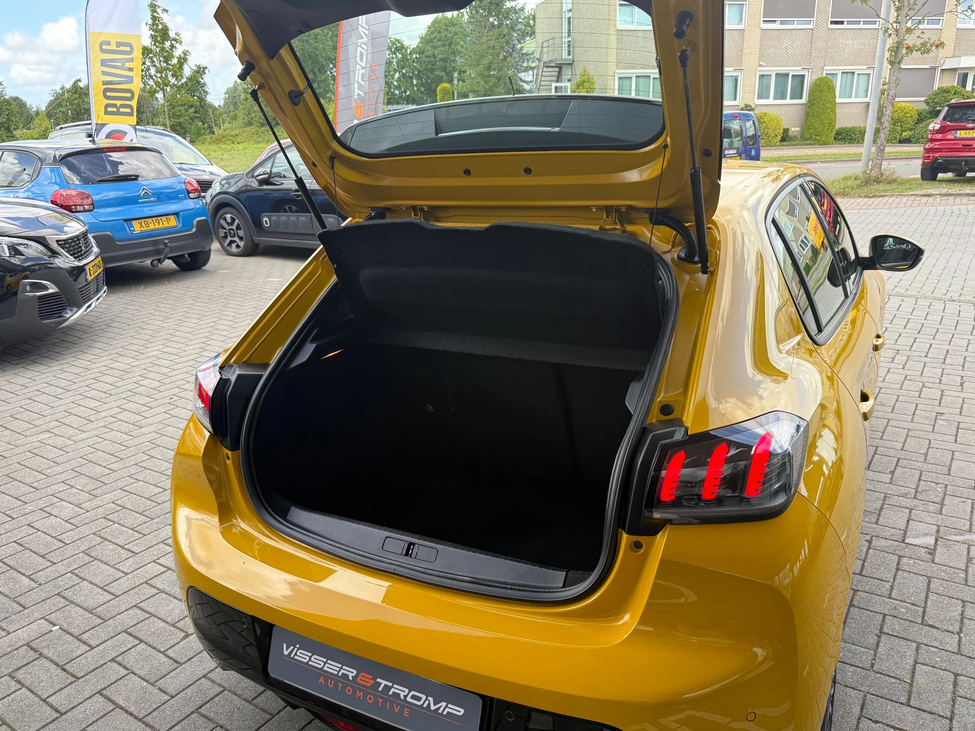Hoofdafbeelding Peugeot 208