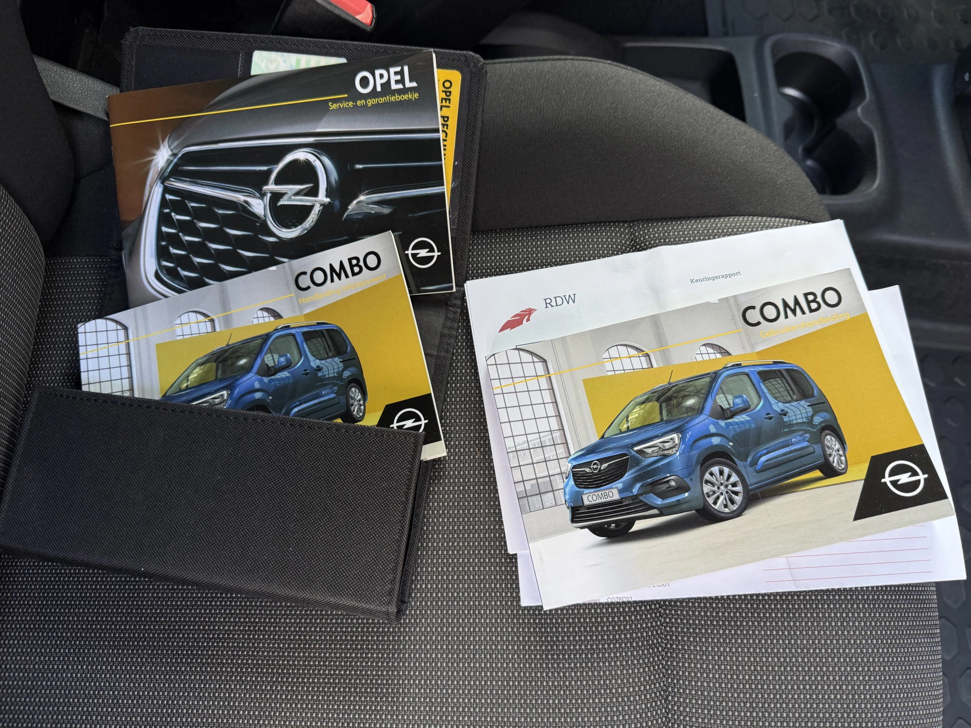 Hoofdafbeelding Opel Combo