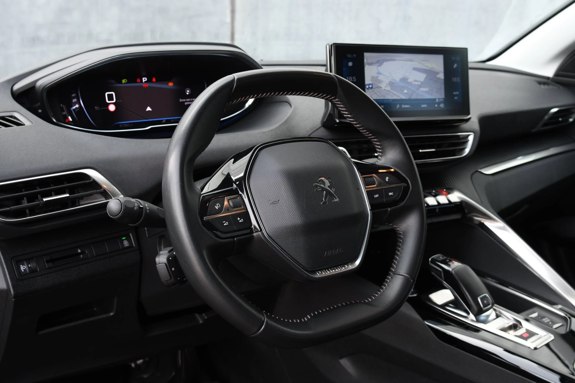 Hoofdafbeelding Peugeot 5008