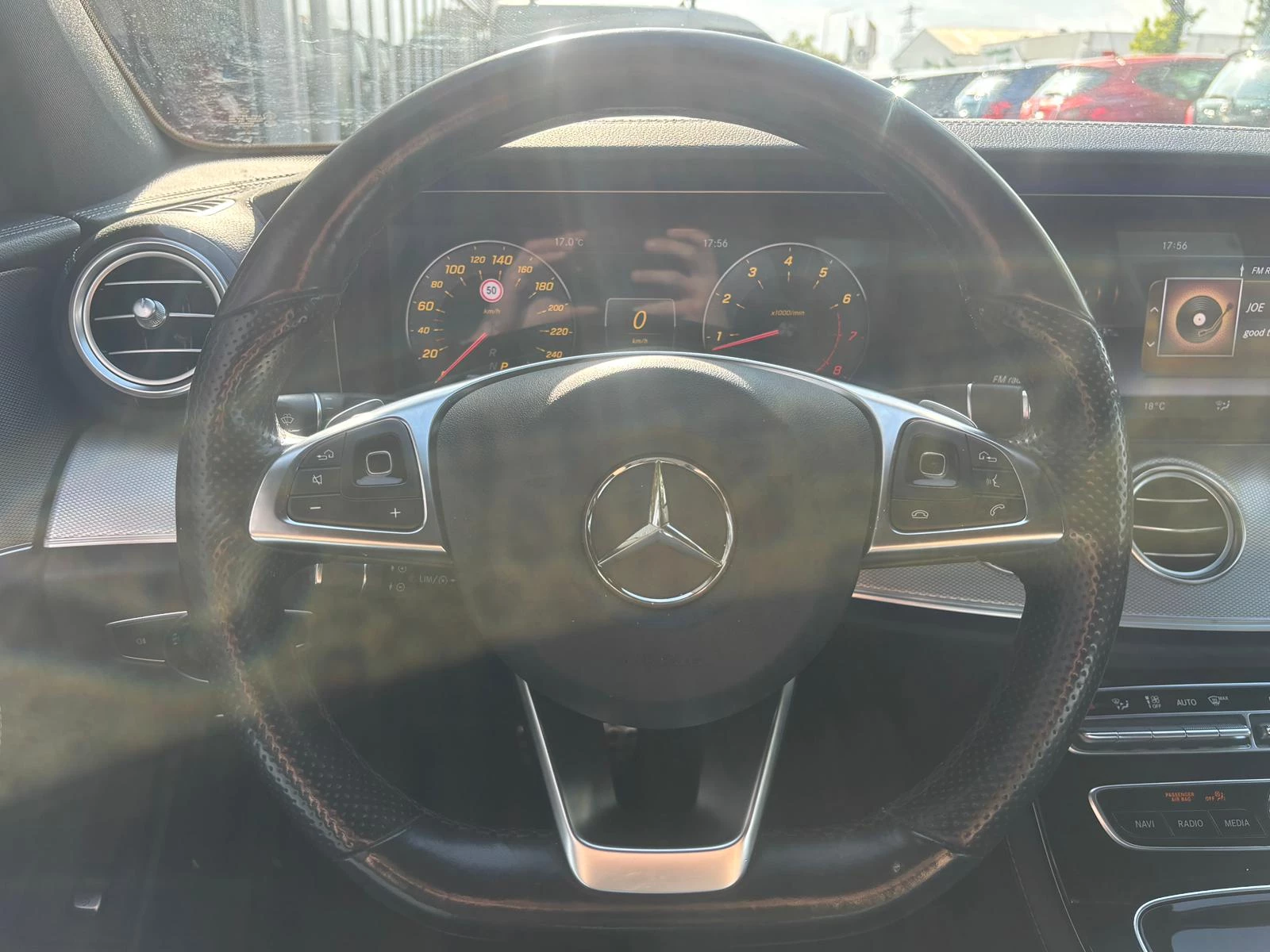 Hoofdafbeelding Mercedes-Benz E-Klasse