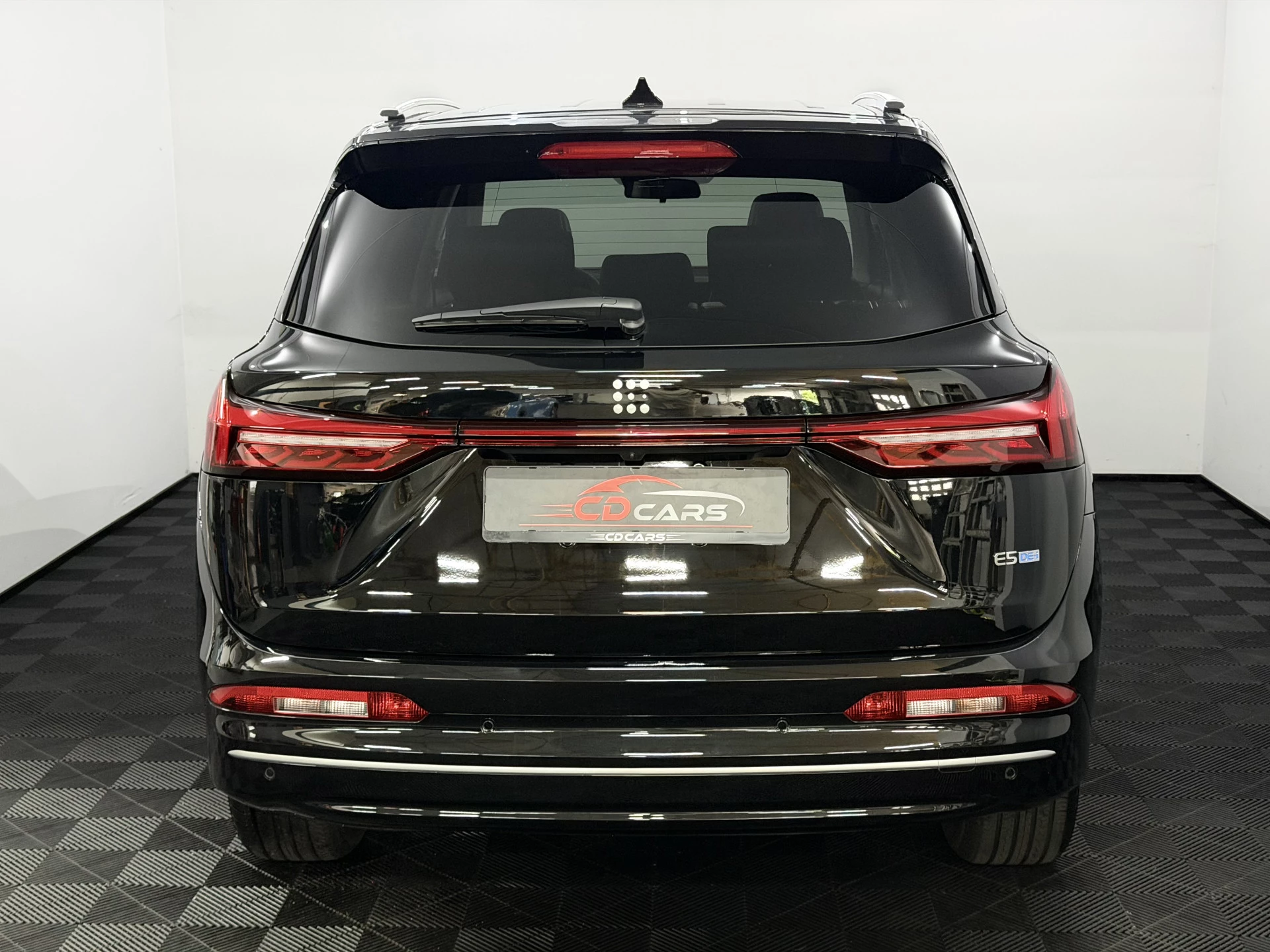 Hoofdafbeelding DFSK E5 PHEV