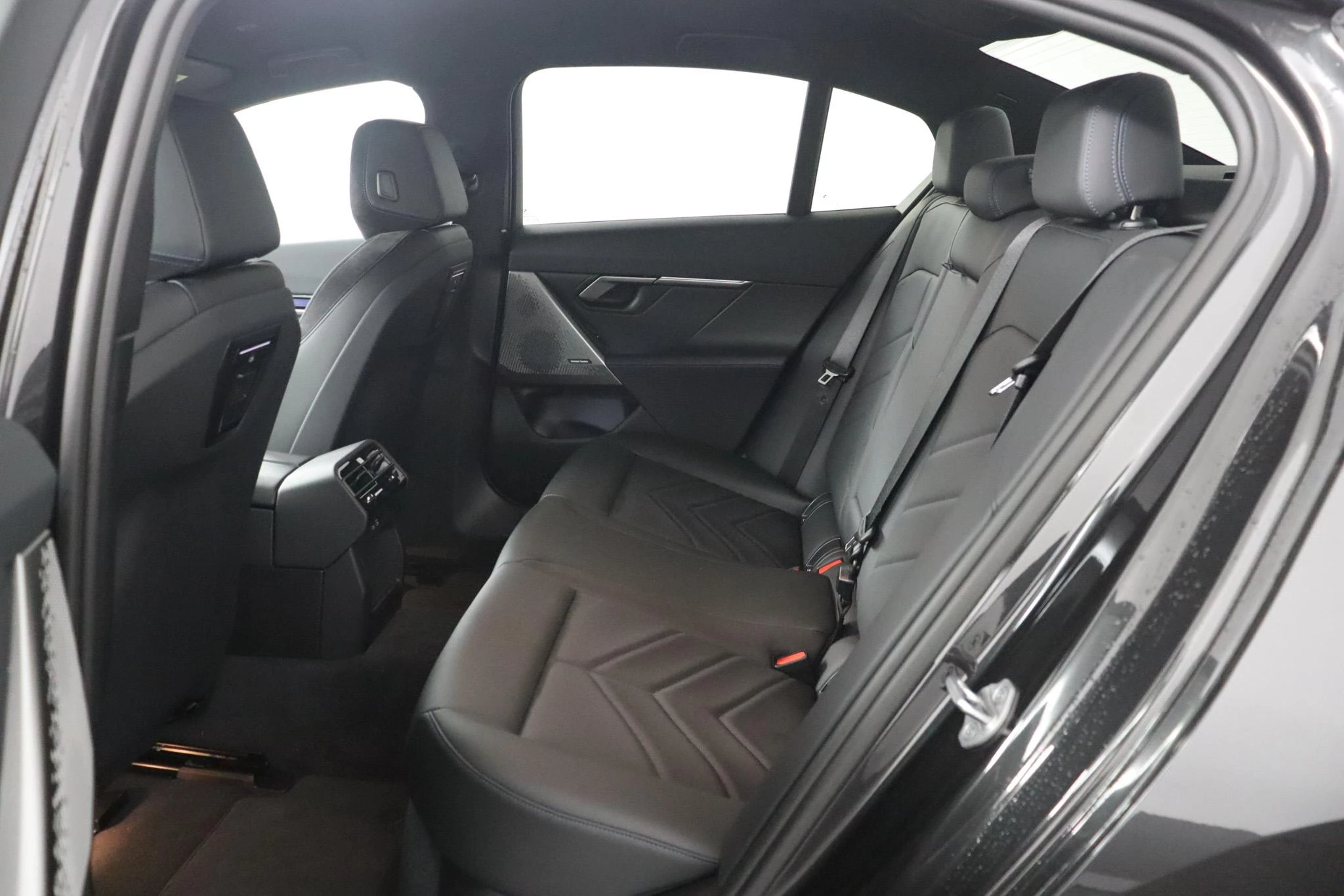 Hoofdafbeelding BMW i5