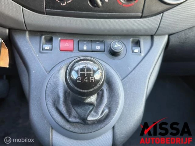 Hoofdafbeelding Peugeot Partner