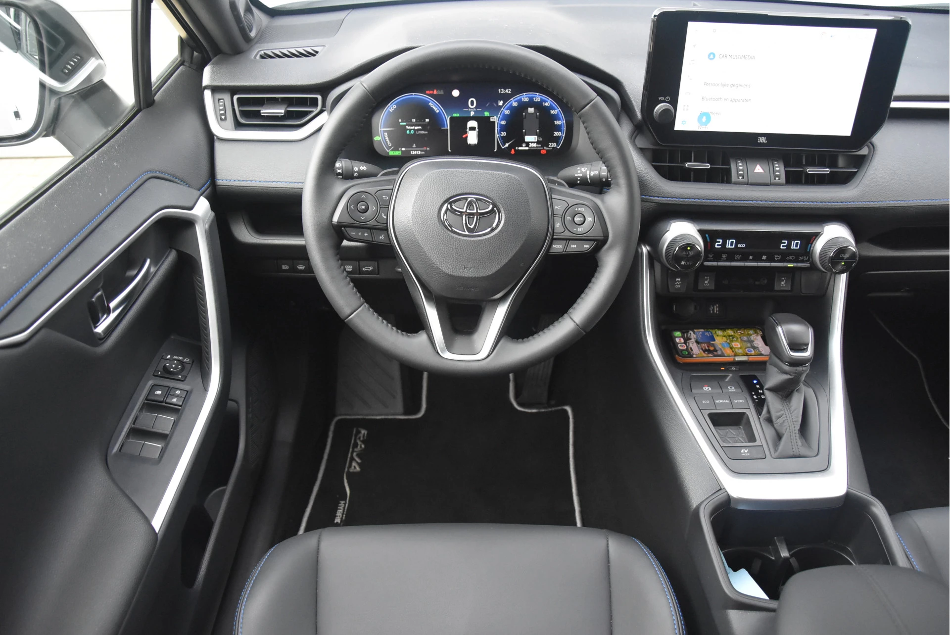 Hoofdafbeelding Toyota RAV4