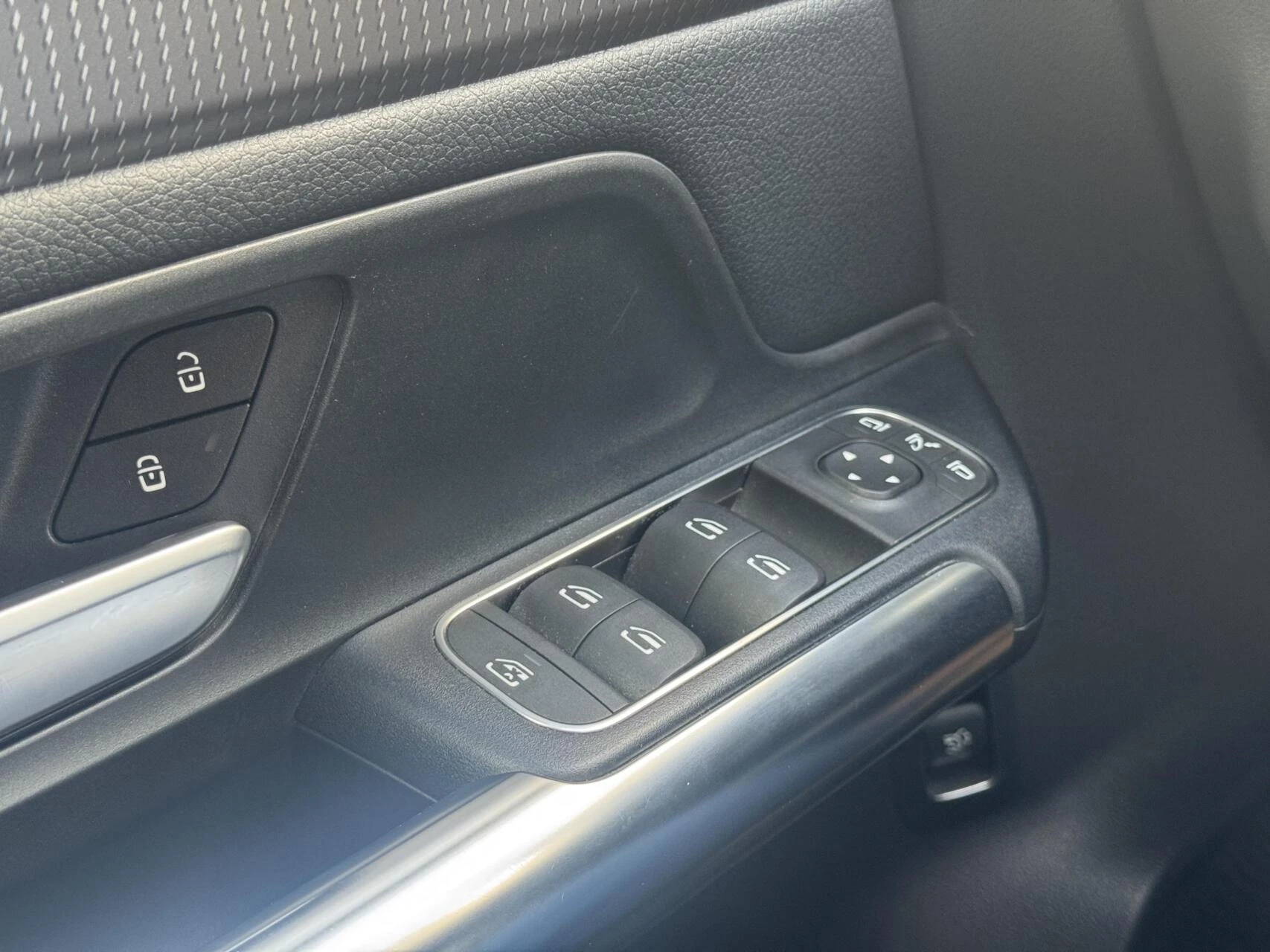 Hoofdafbeelding Mercedes-Benz EQA