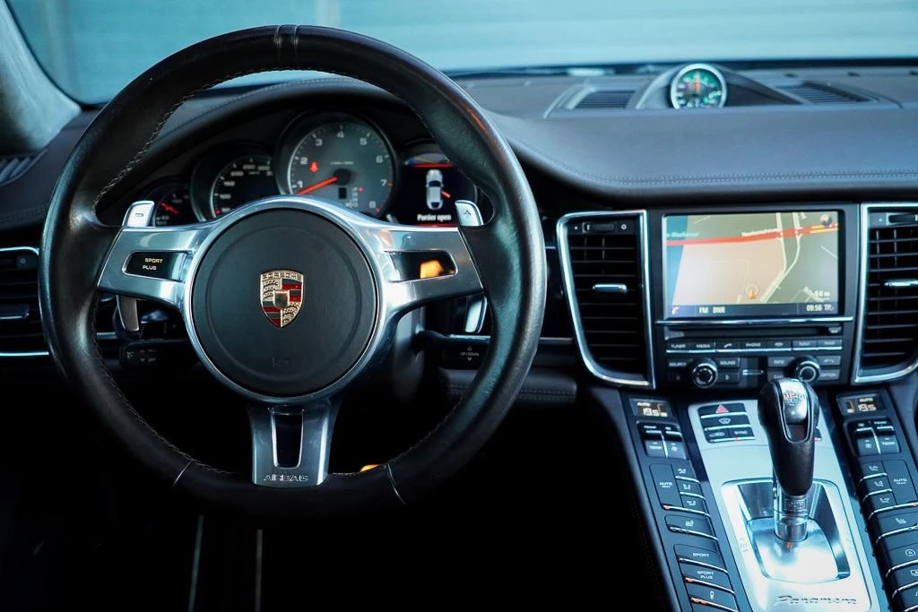 Hoofdafbeelding Porsche Panamera
