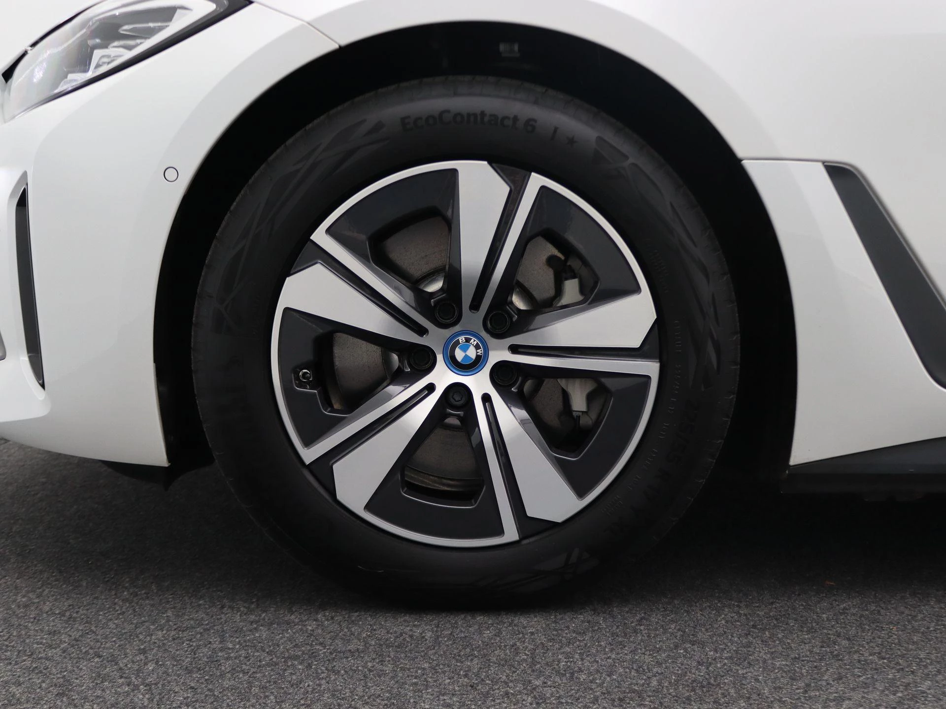 Hoofdafbeelding BMW i4