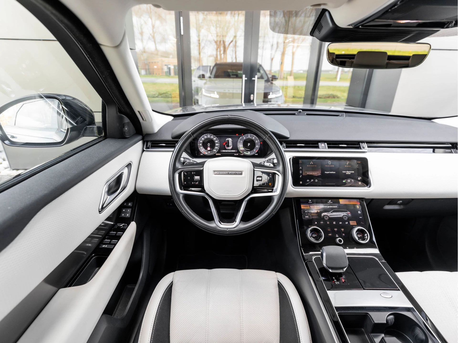 Hoofdafbeelding Land Rover Range Rover Velar