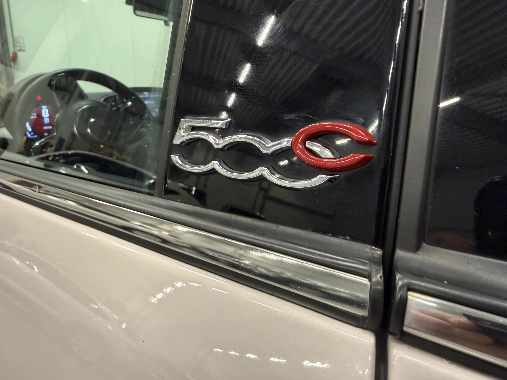 Hoofdafbeelding Fiat 500C