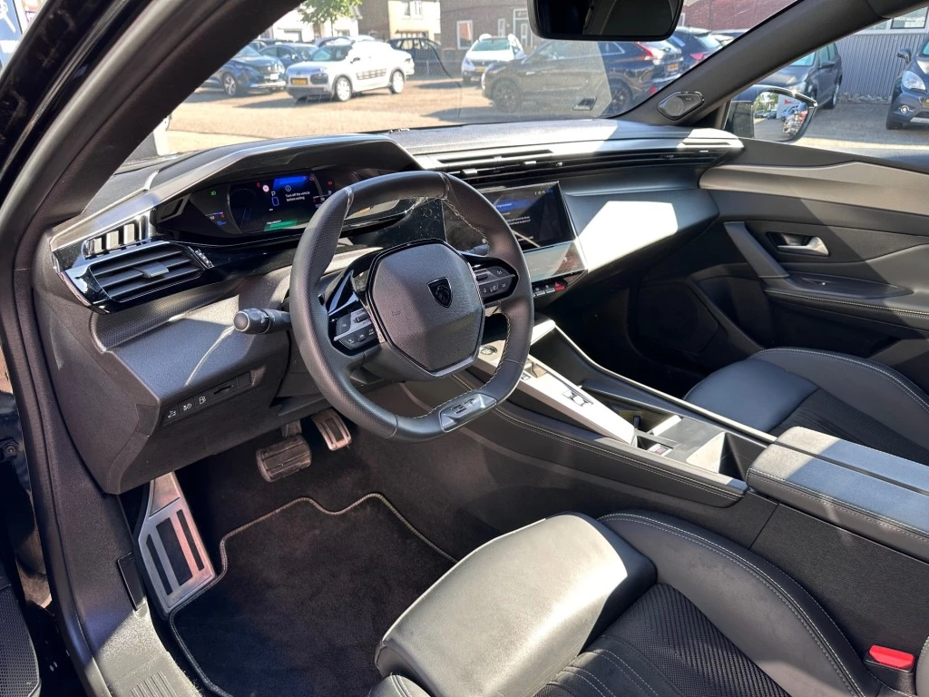 Hoofdafbeelding Peugeot 408