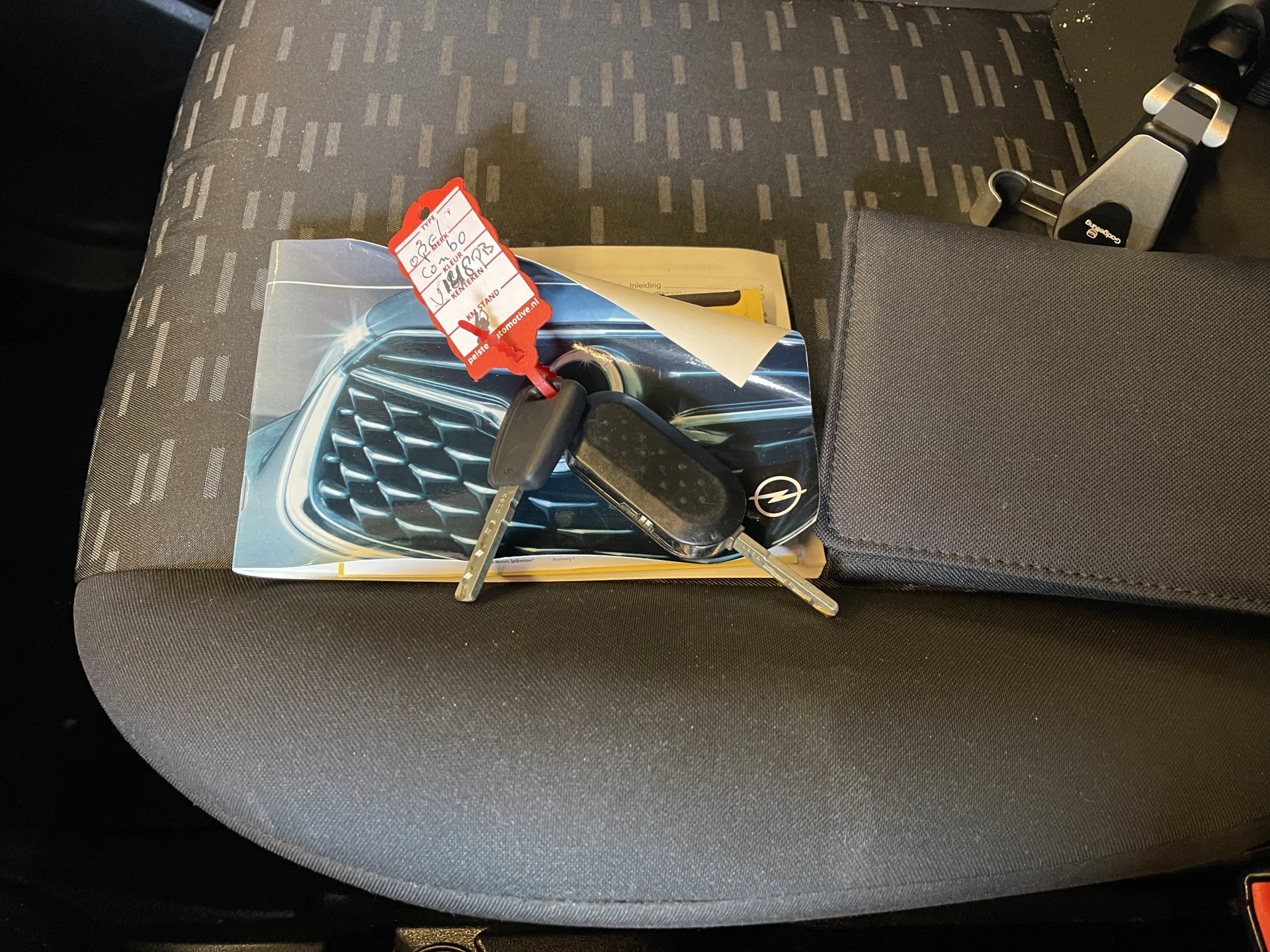 Hoofdafbeelding Opel Combo