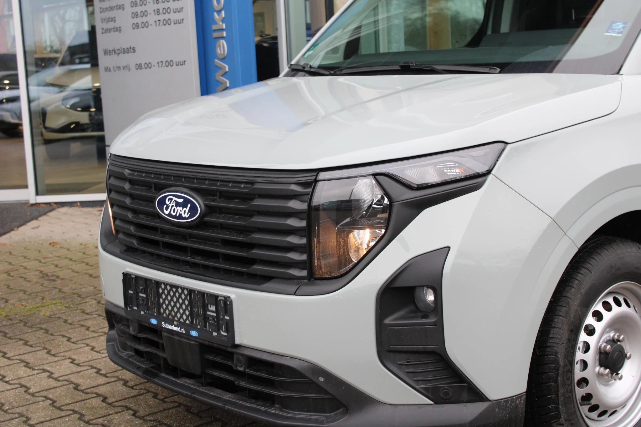 Hoofdafbeelding Ford Transit Courier