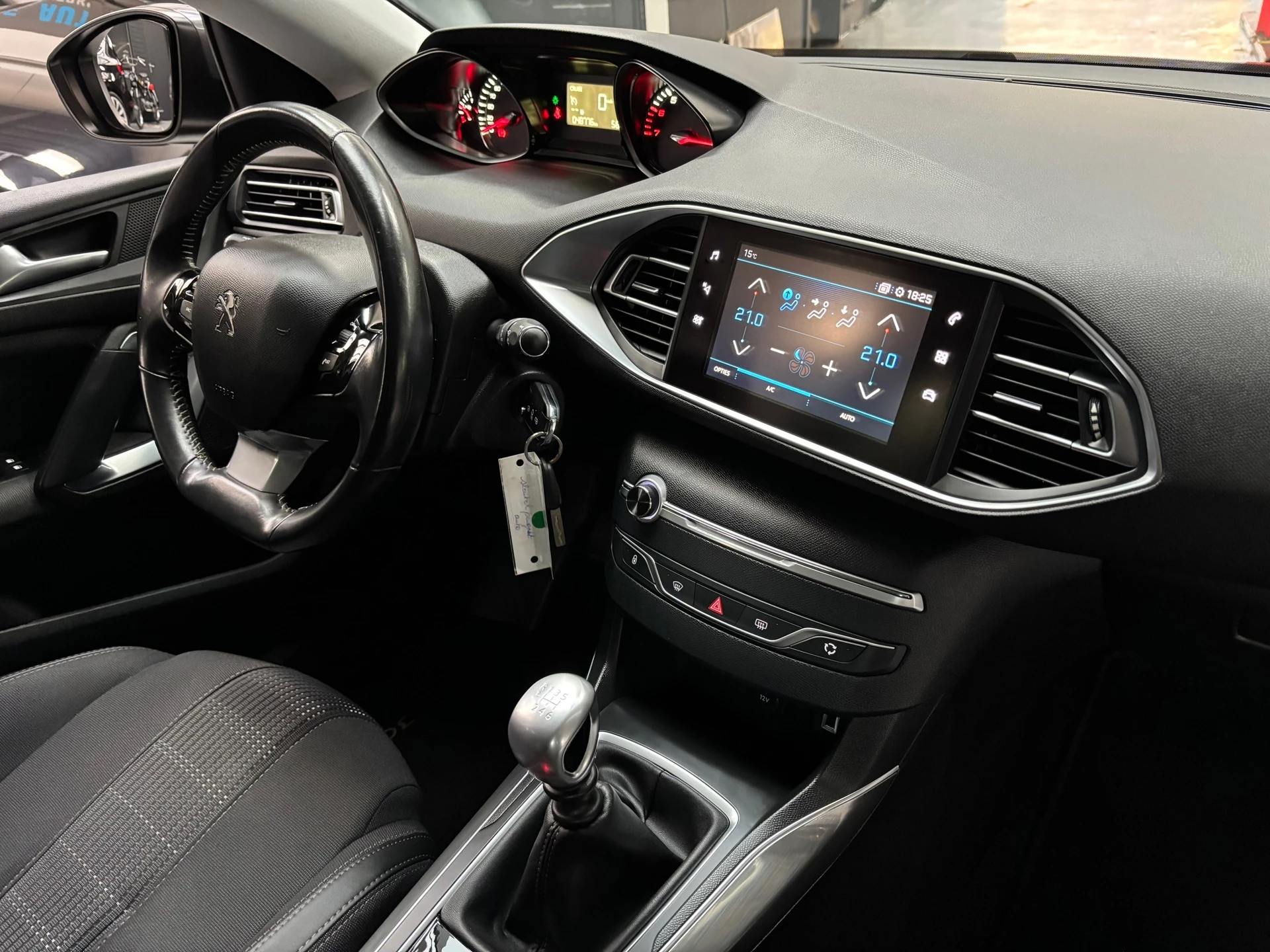 Hoofdafbeelding Peugeot 308