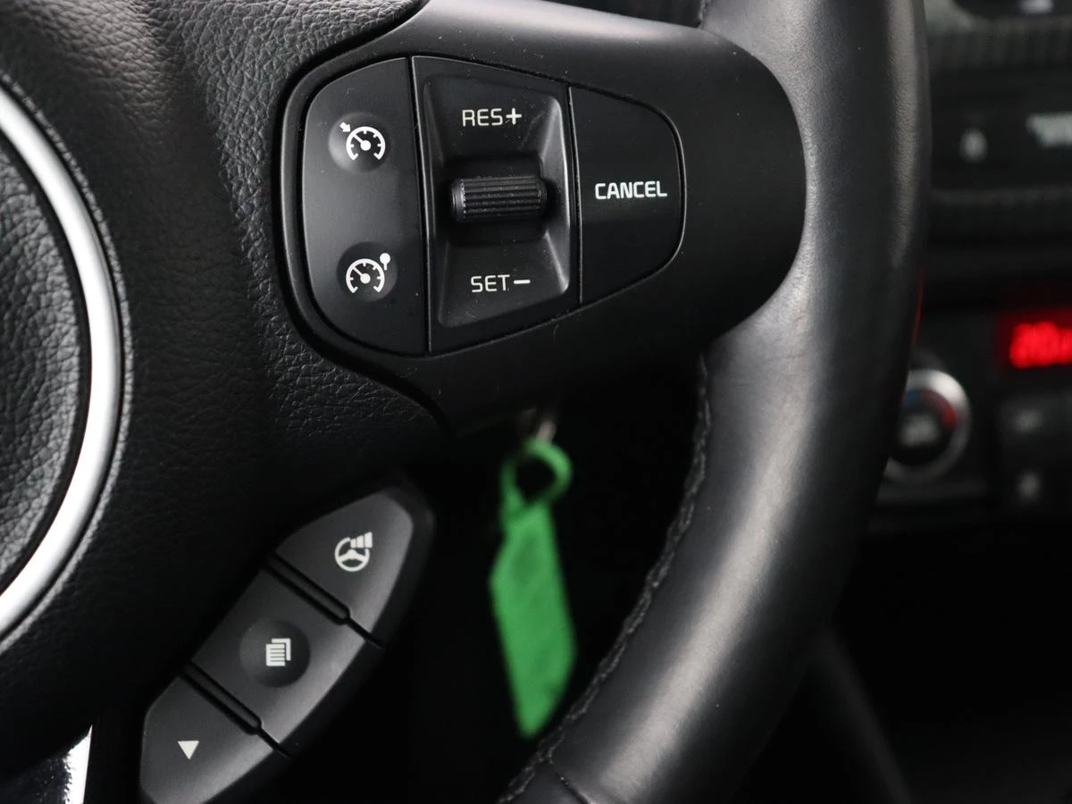 Hoofdafbeelding Kia Carens