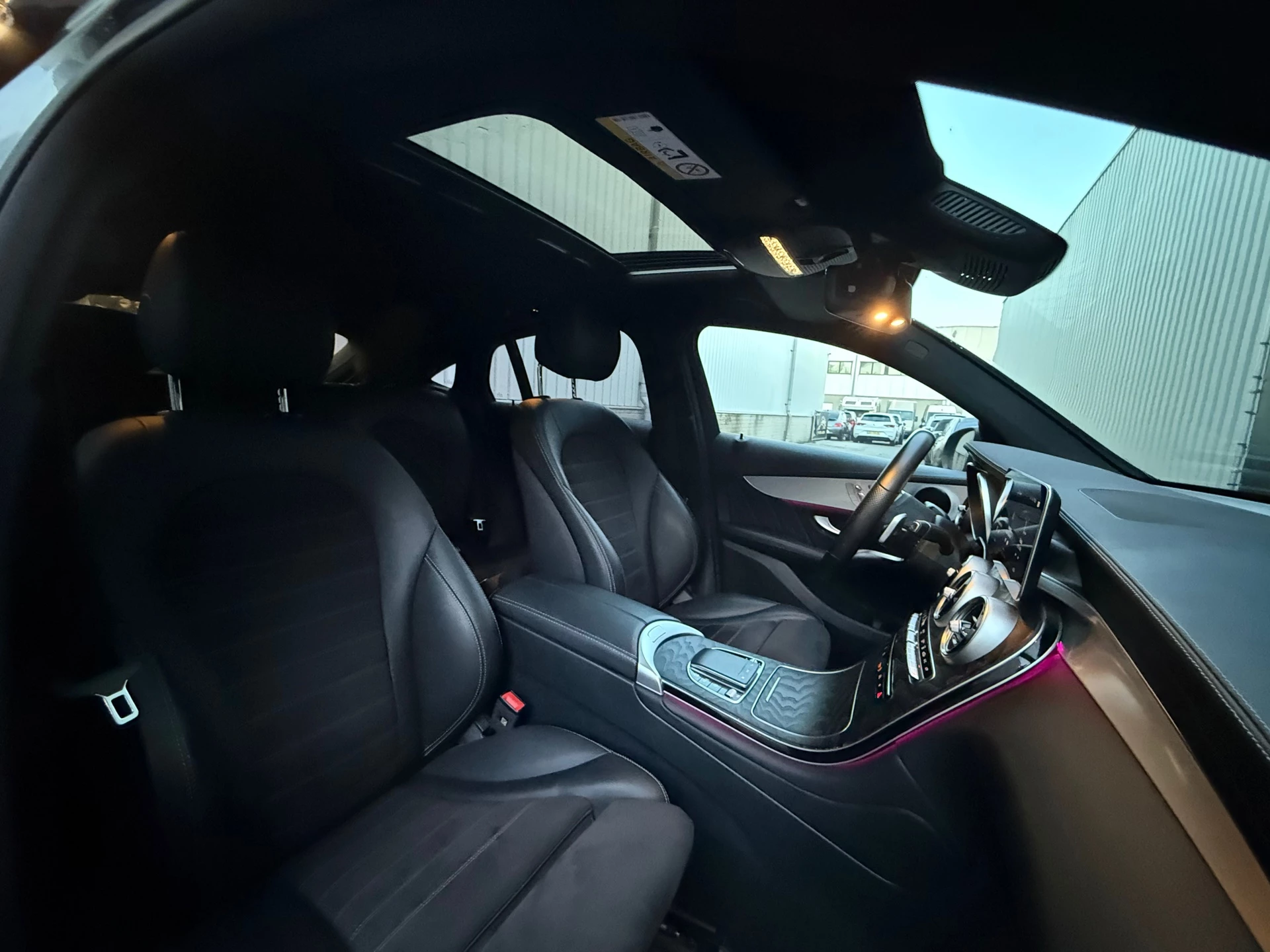 Hoofdafbeelding Mercedes-Benz GLC