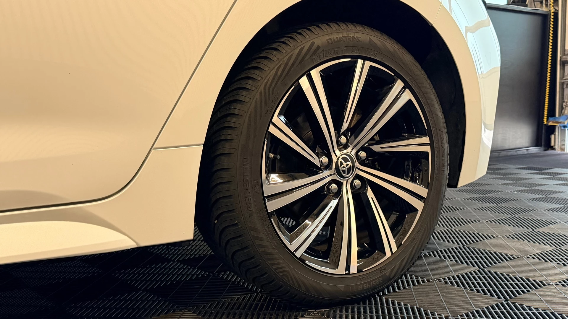 Hoofdafbeelding Toyota Corolla