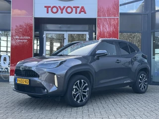 Toyota Yaris Cross 1.5 HYBRID DYNAMIC 17"LM-VELGEN DAKRAILING LED PRIVACY-GLASS APPLE/ANDROID AD-CRUISE CAMERA
