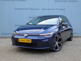 Hoofdafbeelding Volkswagen Golf Volkswagen Golf 8 1.5TSI 150PK - 2021- 109DKM - Navi - Led - 19inch