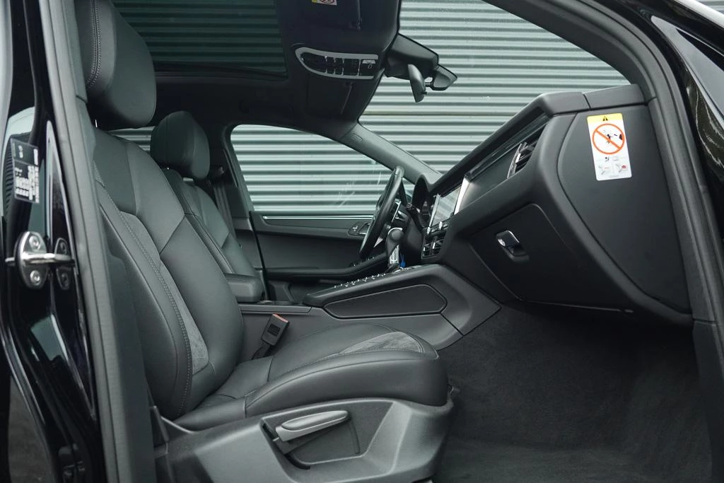 Hoofdafbeelding Porsche Macan