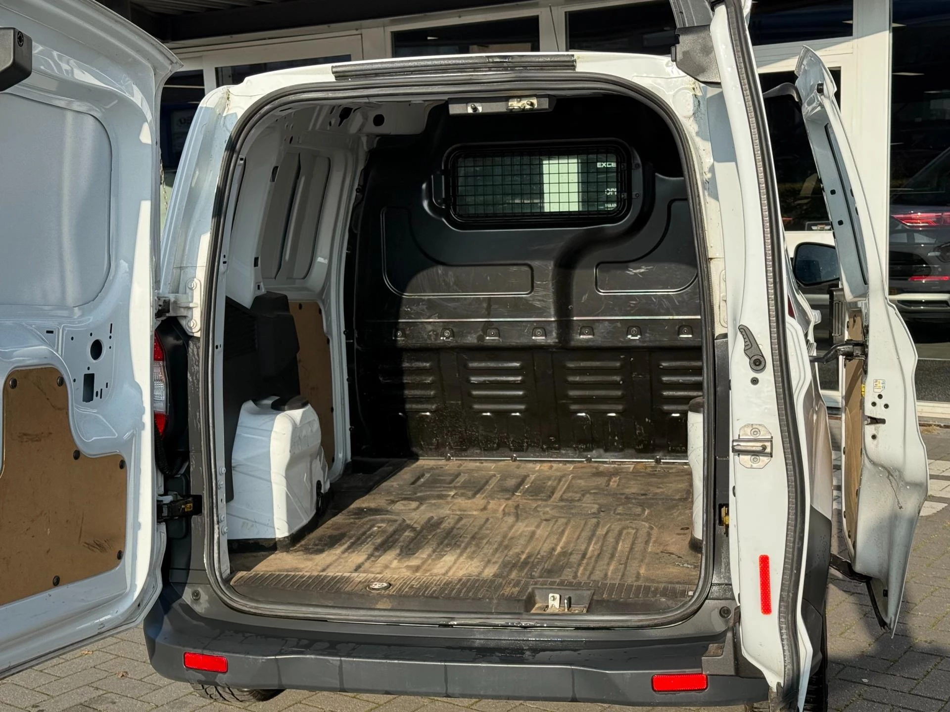 Hoofdafbeelding Ford Transit Courier