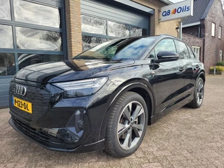 Hoofdafbeelding Audi Q4 e-tron Audi Q4 e-tron Q4 E TRON 40 Launch Edition 2x S-Line Competition 77 kwh Camera