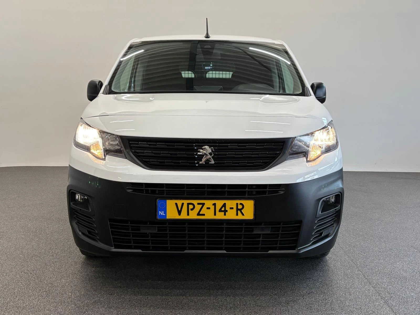 Hoofdafbeelding Peugeot Partner