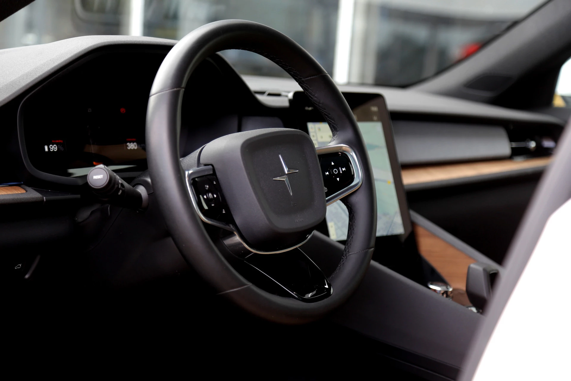 Hoofdafbeelding Polestar 2