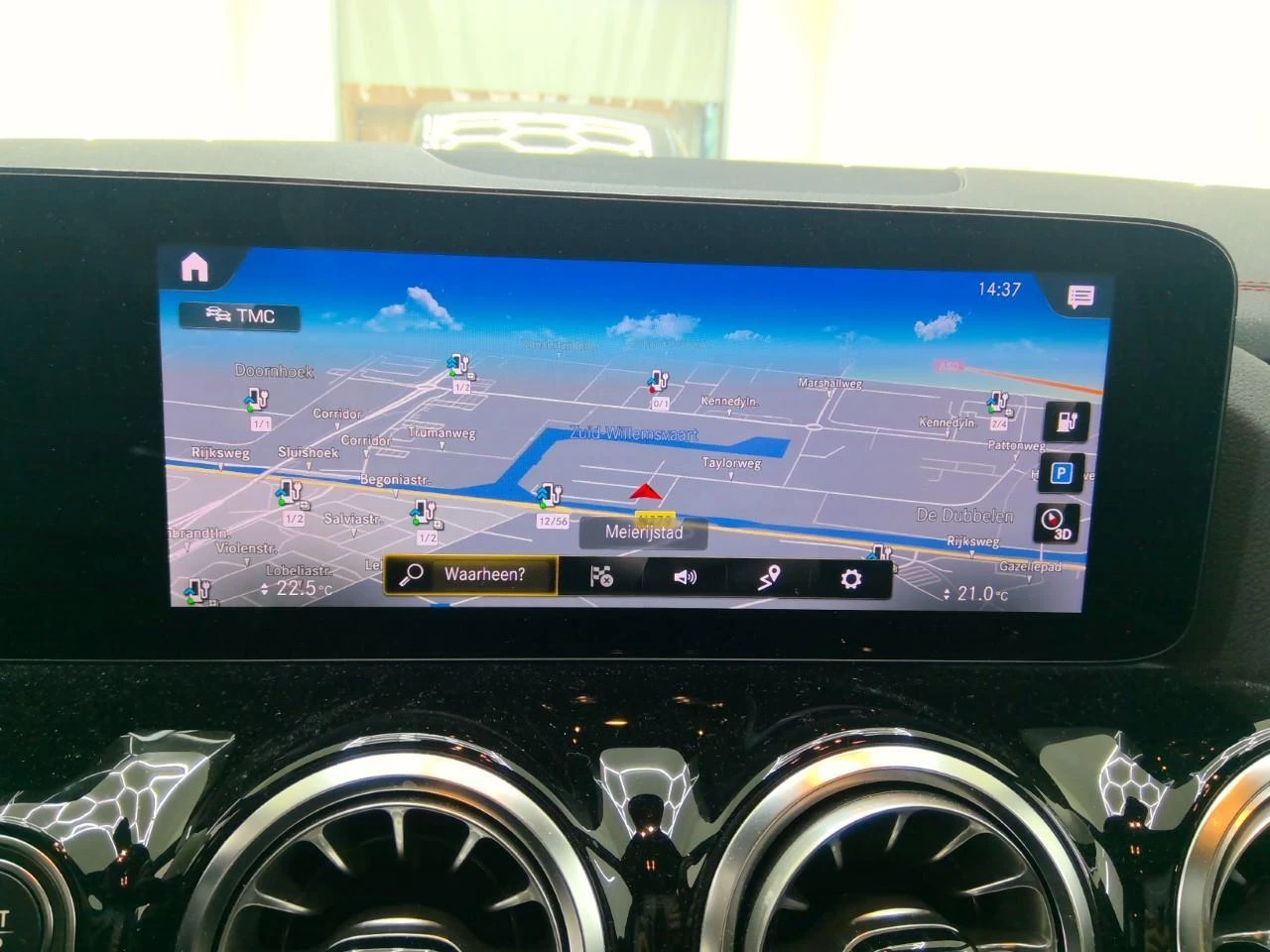 Hoofdafbeelding Mercedes-Benz EQA